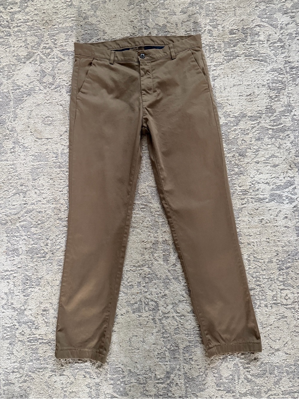 Arrow Sport Jackson Fit Chino Pants Khaki Dot Print 32 Waist